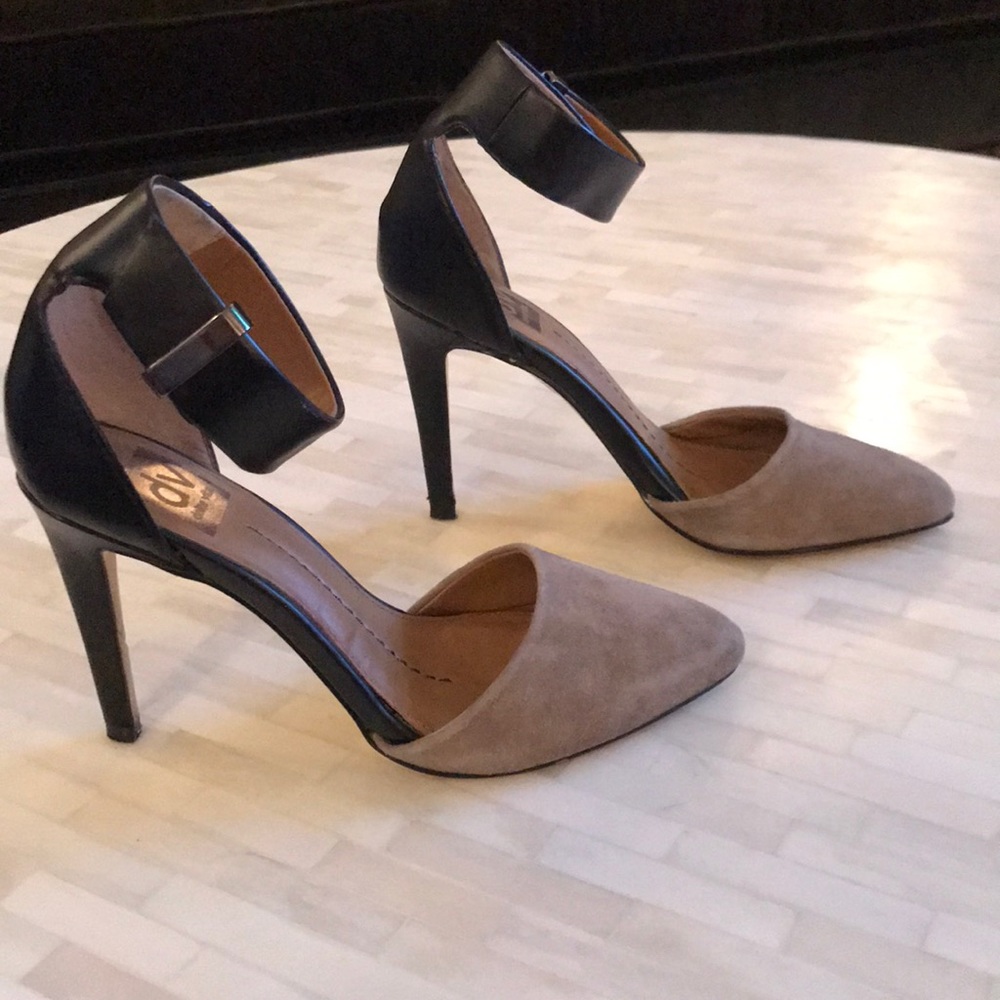 Dolce Vita pumps
